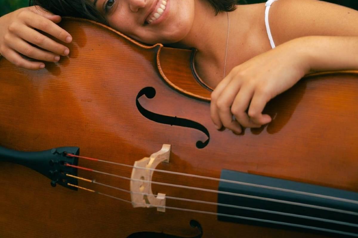 Cellounterricht mit Maria; dein Traum vom Cellospiel beginnt hier. course image
