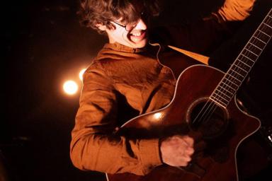 Akustische Gitarre Basics course image