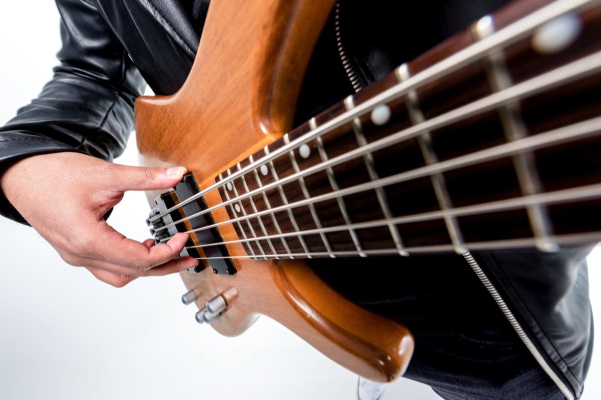 Privater E-Bassunterricht - Private Electric Bass lessons course image