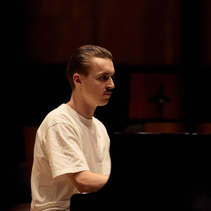 Carter Muller
