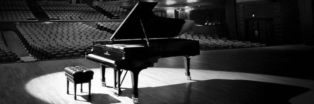 Svitlana Piatkivska - Cover