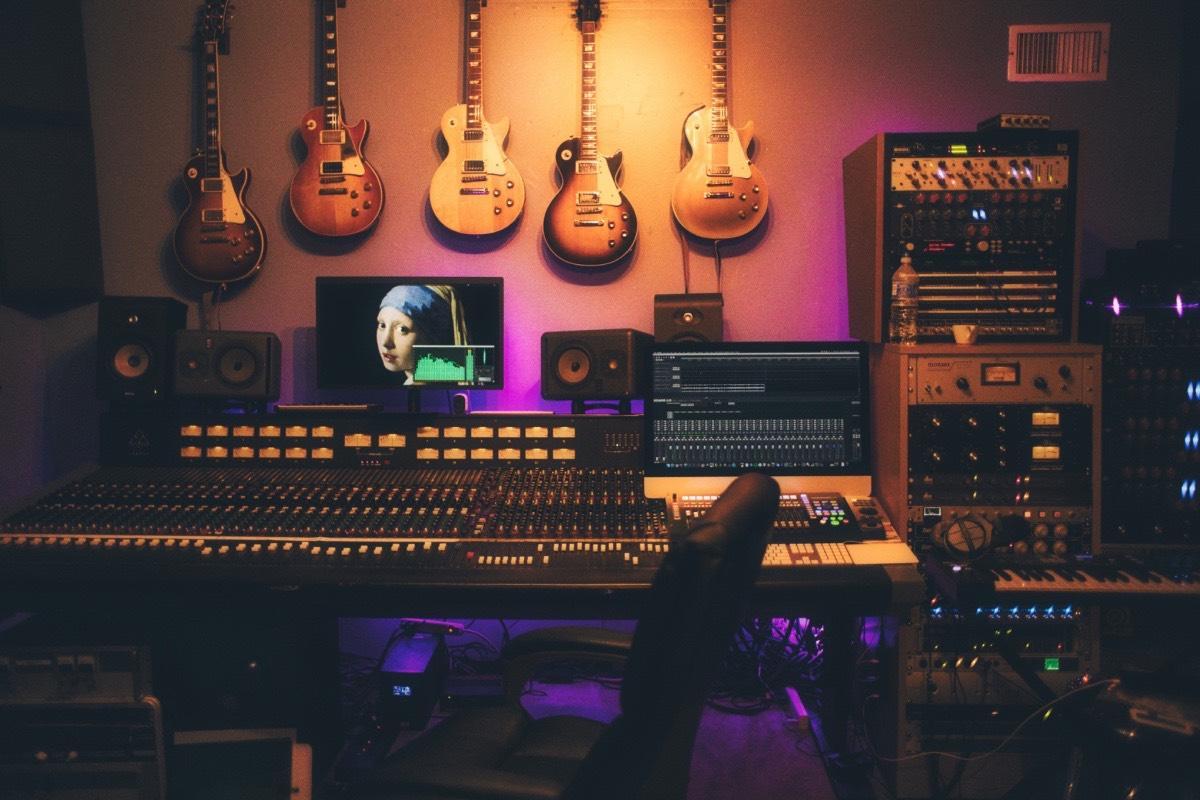 Digitale Musikproduktion (Logic Pro X, Musiktheorie, Komposition) course image