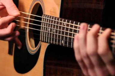 Privater Gitarrenunterricht - Private Guitar lessons course image