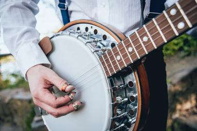 5 string banjo Fingerpicking from Bluegrass to Jazz course image