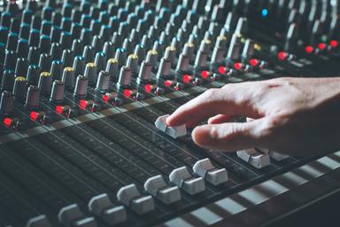 Privater Mixingunterricht - Private Mixing lessons course image