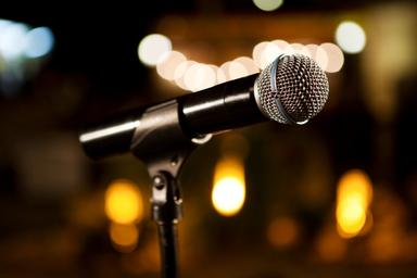 How to become a better singer and performer course image