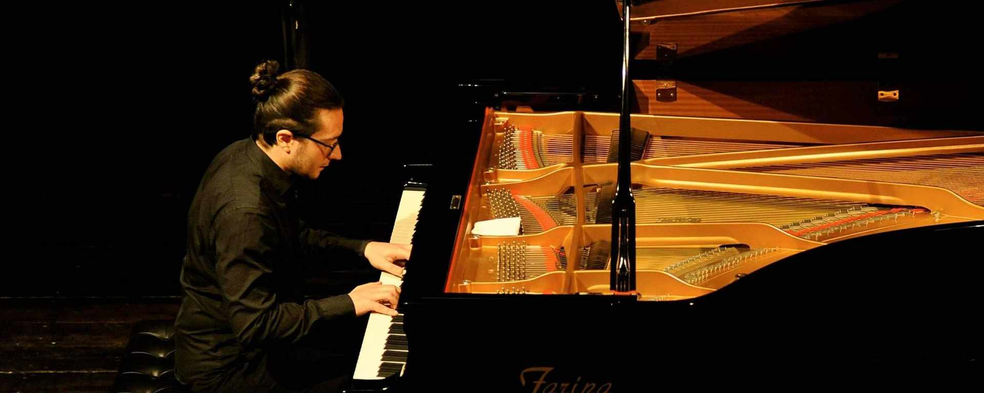 Klavierunterricht bei Ihnen zu Hause in Luzern