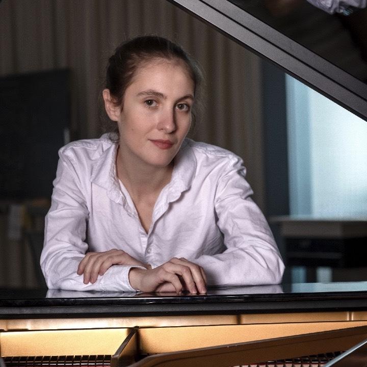 Alma Ambrosi-Santamaria