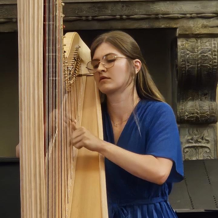 Théa Bruttin