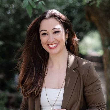 Céline Akçağ