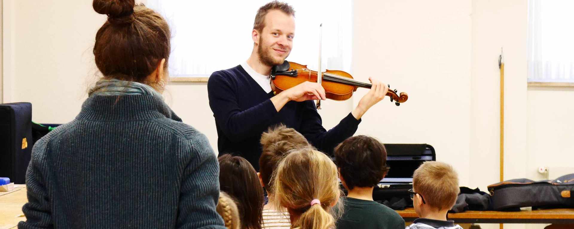Geigenunterricht für Kinder, Jugendliche, Studierende - im Studio in Basel